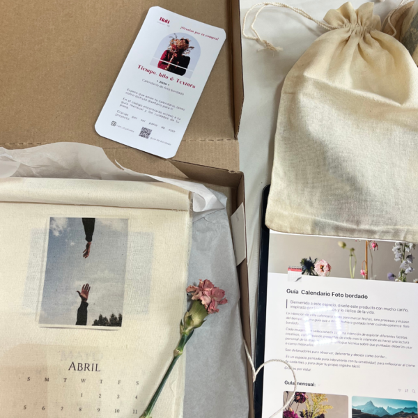 Calendario  de foto bordado 2026